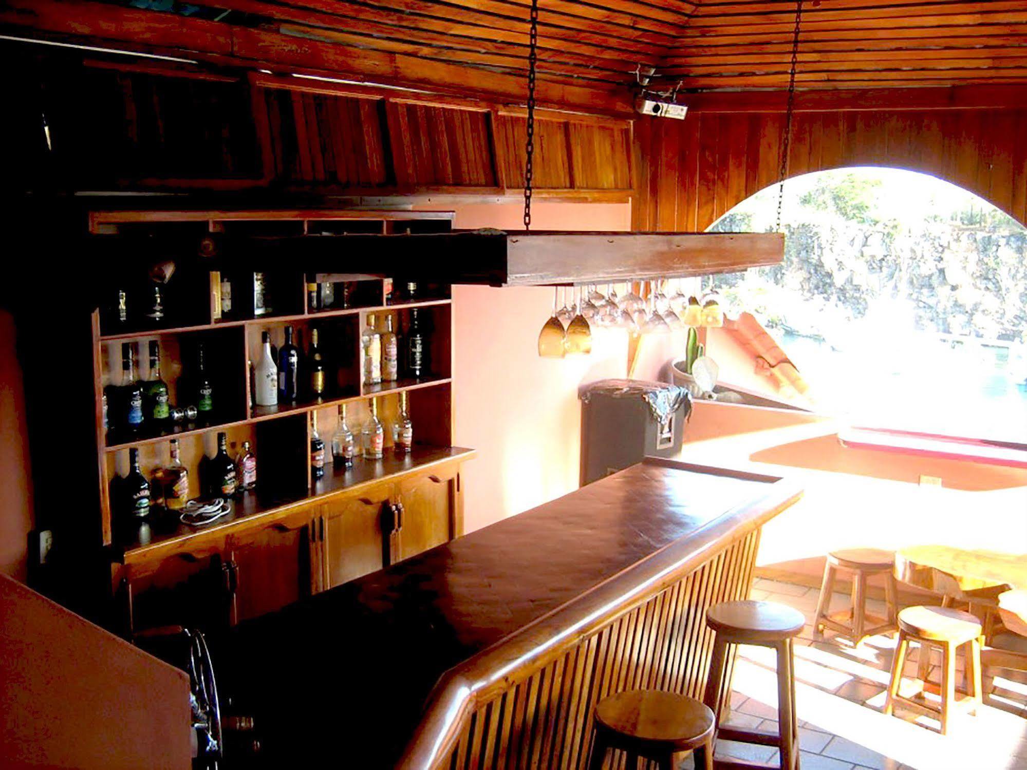 Hostal Castro Galapagos Puerto Ayora  Zewnętrze zdjęcie